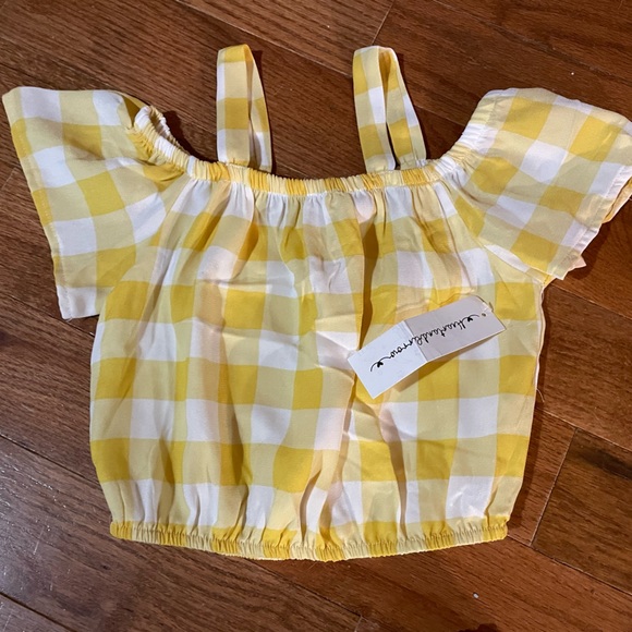 Girl’s 2 Piece Outfit - Picture 2 of 3